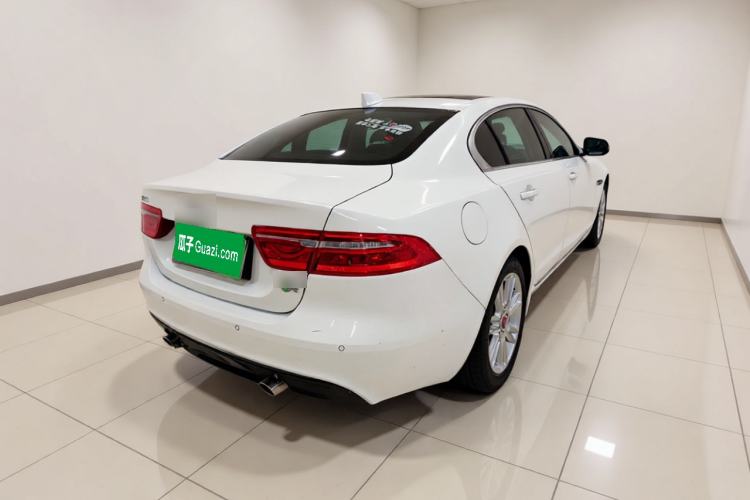 Used Jaguar XEL 2018 2.0T 200 PS Luxury Edition Rear Right 45 Deg