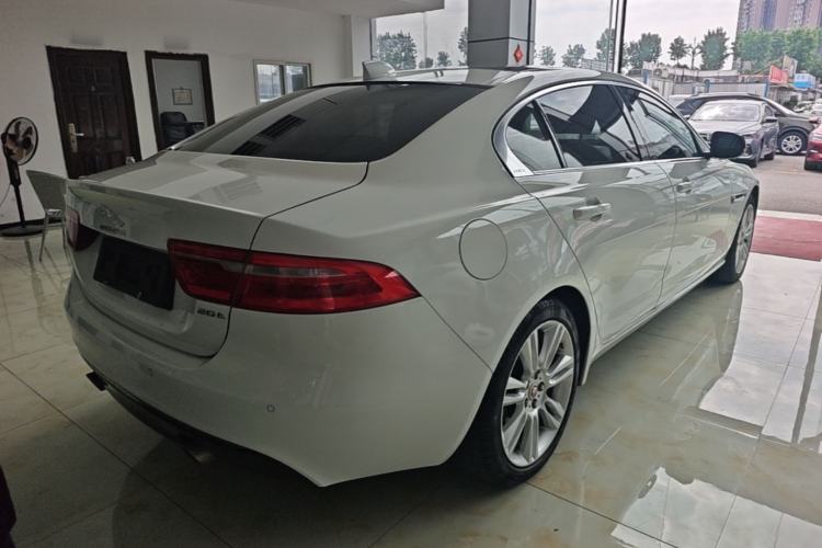 Used Jaguar XEL 2018 2.0T 200 PS Premium Edition Rear Right 45 Deg