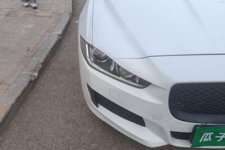 Used Jaguar XEL 2018 2.0T 200 PS Premium Edition Right Front Headlight