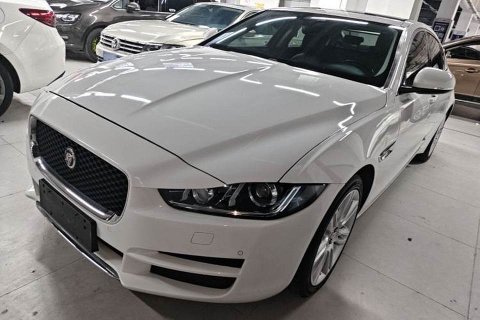 Jaguar XEL 2018