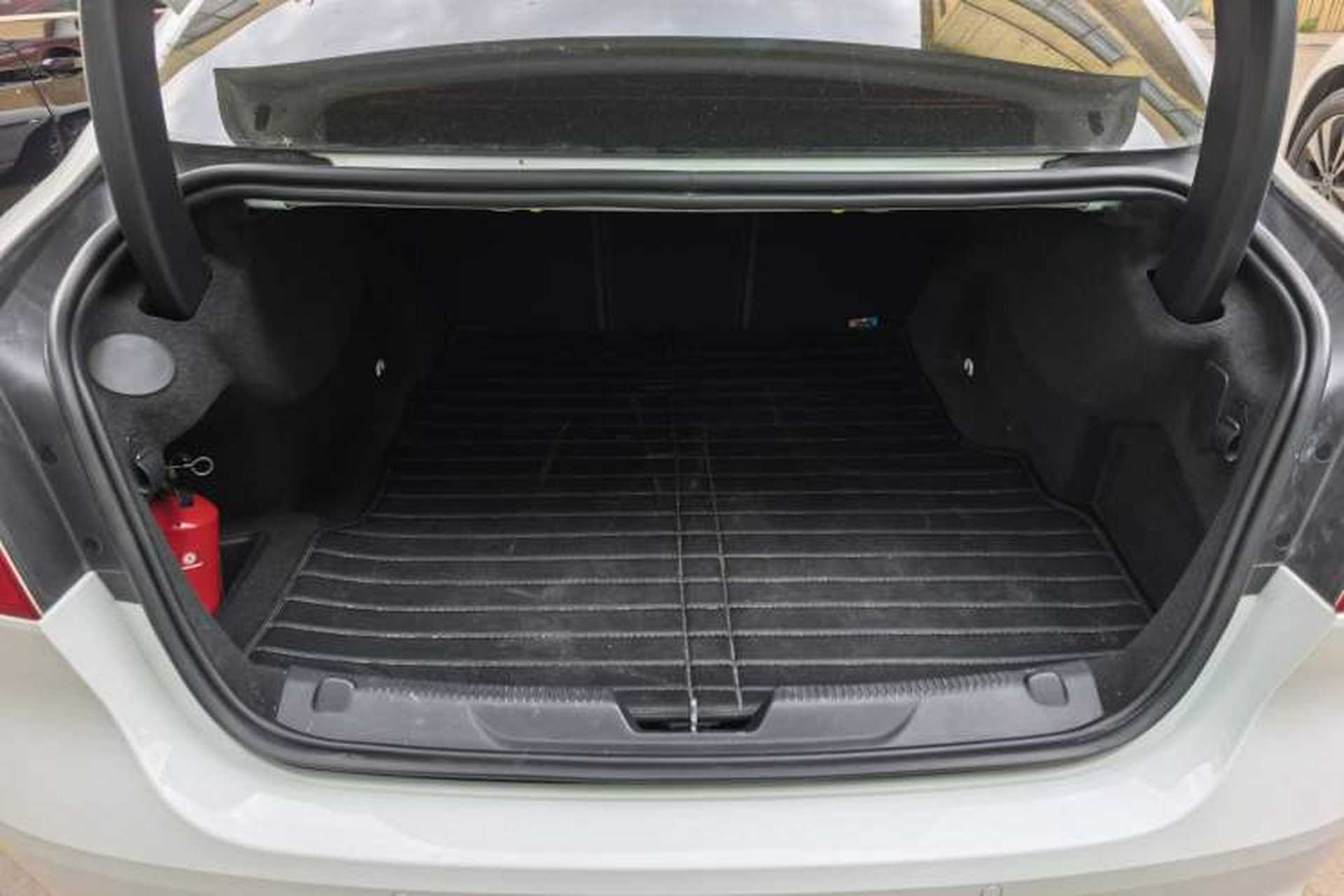 Used Jaguar XEL 2018 2.0T 200 PS Luxury Edition Trunk