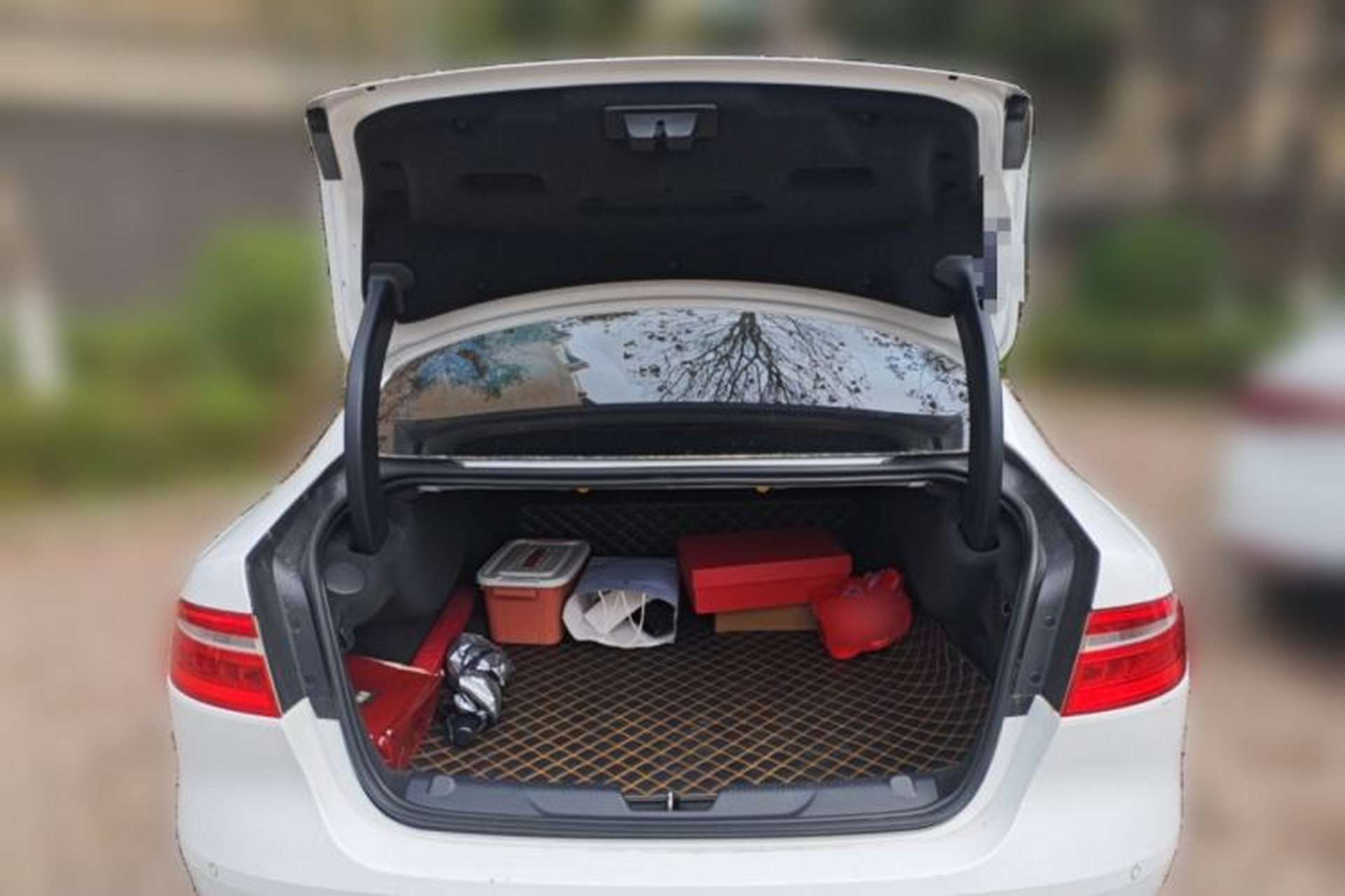 Used Jaguar XEL 2018 2.0T 200 PS Luxury Edition Trunk