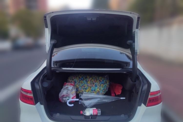 Used Jaguar XEL 2018 2.0T 200 PS Premium Edition Trunk