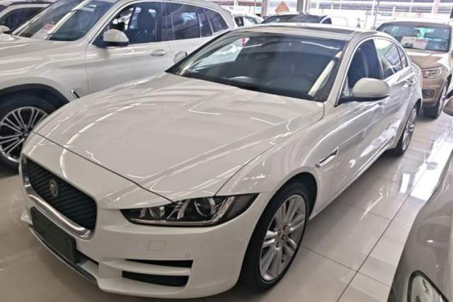 Ojetý Jaguar XEL 2018 2.0T 200 PS Premium Edition