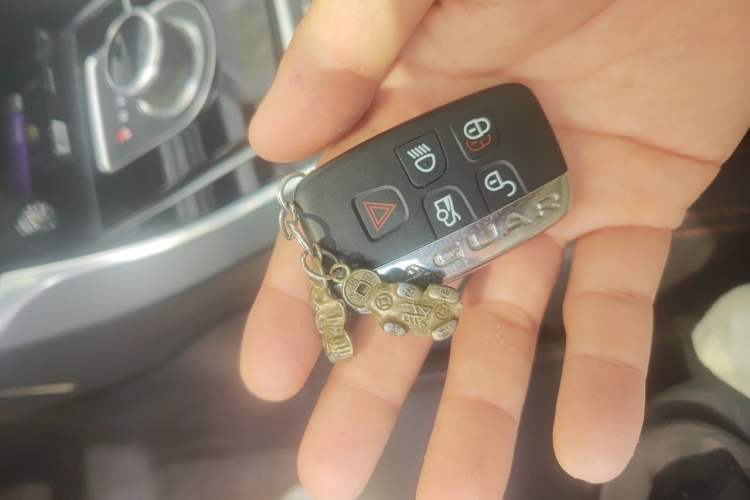 Used Jaguar XEL 2018 2.0T 200 PS Premium Edition Vehicle Key