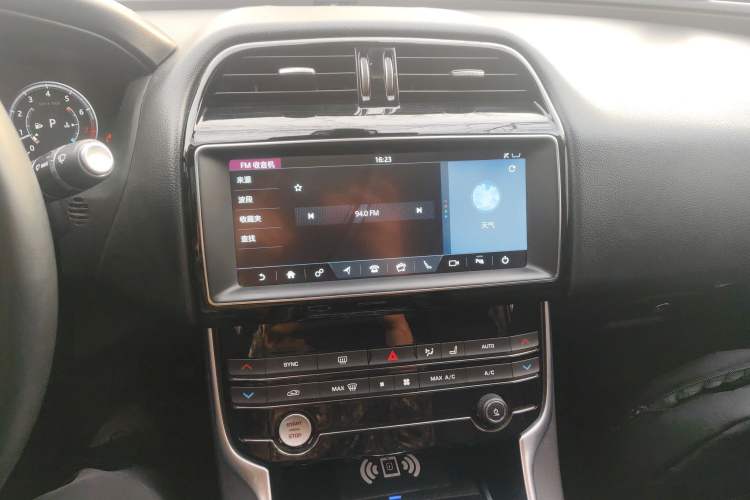 Used Jaguar XEL 2019 2.0T 250 PS Premium Edition Audio And AC Panel