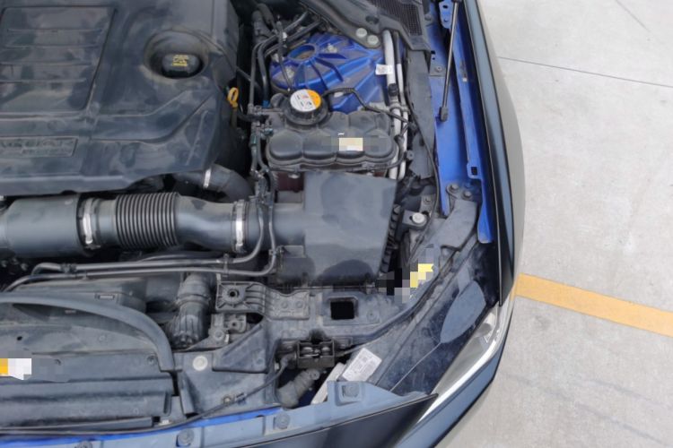 Used Jaguar XEL 2019 2.0T 250 PS Premium Edition Engine Bay Left