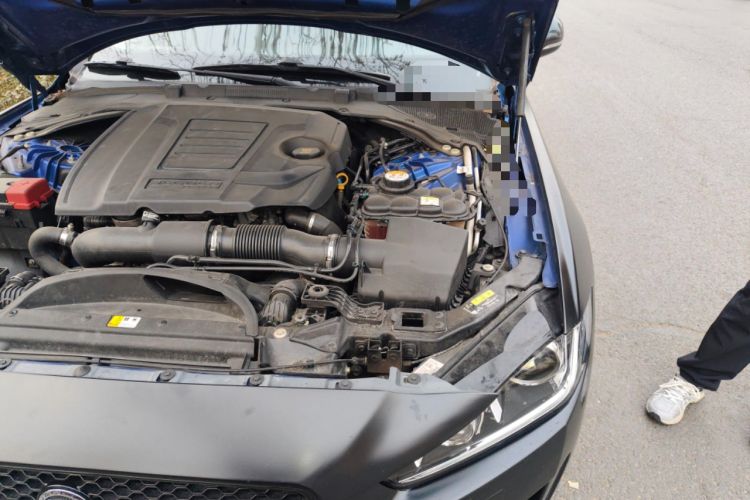 Used Jaguar XEL 2019 2.0T 250 PS Premium Edition Engine Bay Left