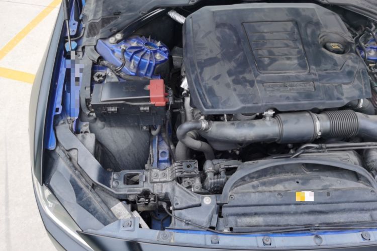 Used Jaguar XEL 2019 2.0T 250 PS Premium Edition Engine Bay Right