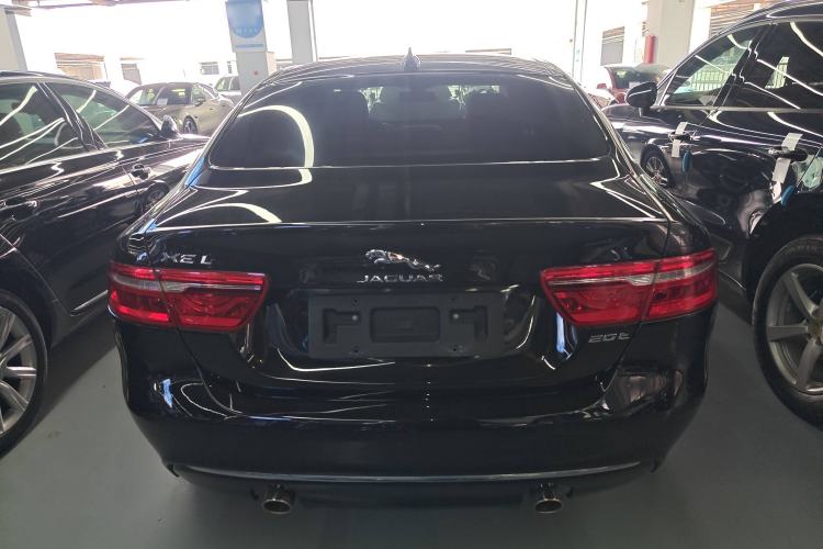 Used Jaguar XEL 2019 2.0T 200 PS Luxury Edition Exterior 4