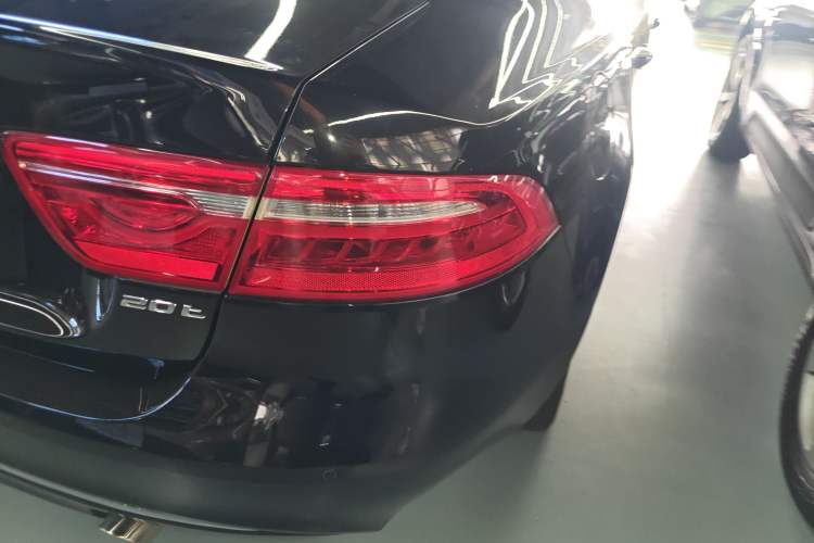 Used Jaguar XEL 2019 2.0T 200 PS Luxury Edition Exterior 6