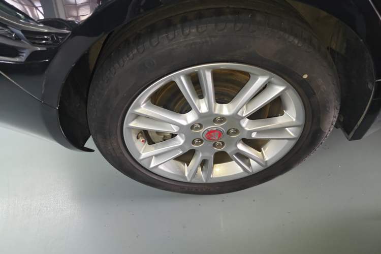 Used Jaguar XEL 2019 2.0T 200 PS Luxury Edition Exterior 8