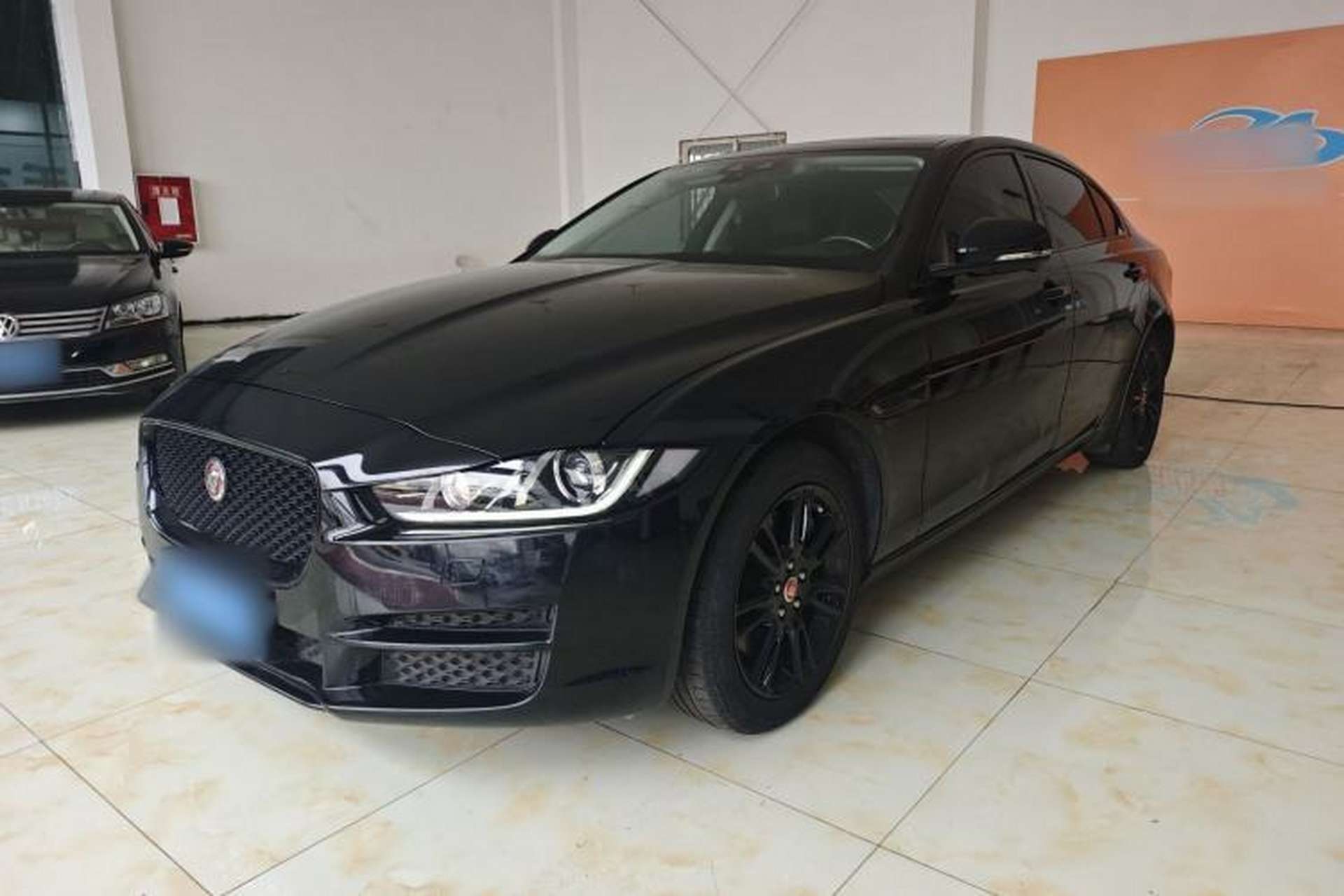 Used Jaguar XEL 2019 2.0T 200 PS Luxury Edition Front Left 45 Deg