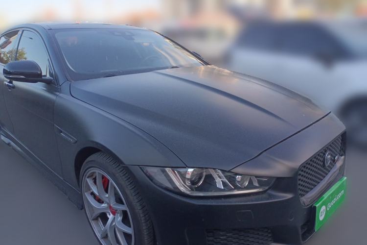 Used Jaguar XEL 2019 2.0T 250 PS Premium Edition Front Right 45 Deg
