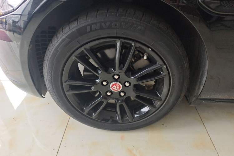 Used Jaguar XEL 2019 2.0T 200 PS Luxury Edition Left Front Wheel Hub