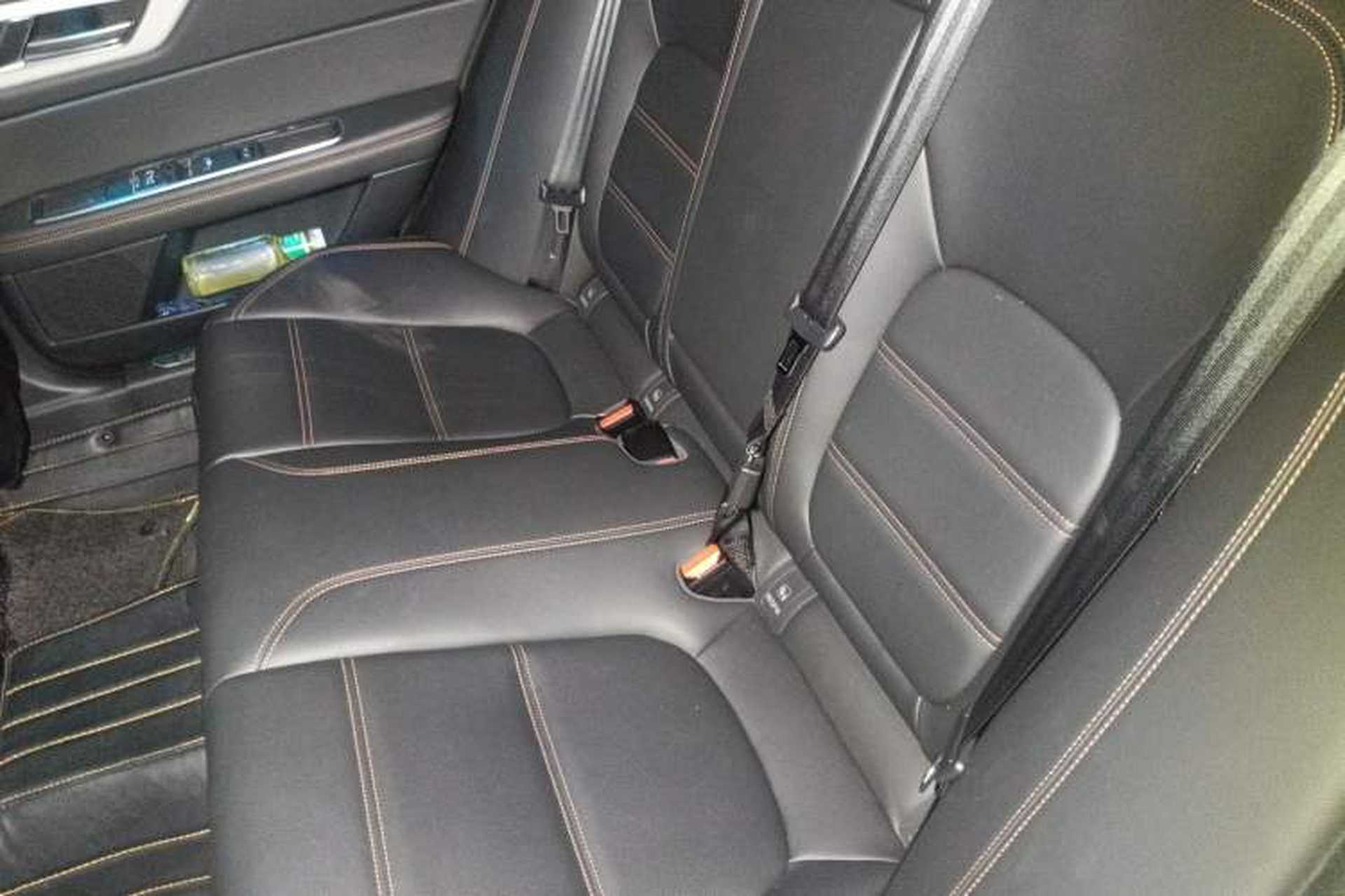 Used Jaguar XEL 2019 2.0T 200 PS Deluxe Edition Left Rear Seat