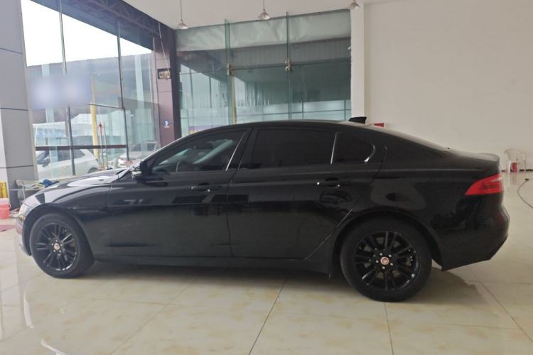 Used Jaguar XEL 2019 2.0T 200 PS Luxury Edition Left Side