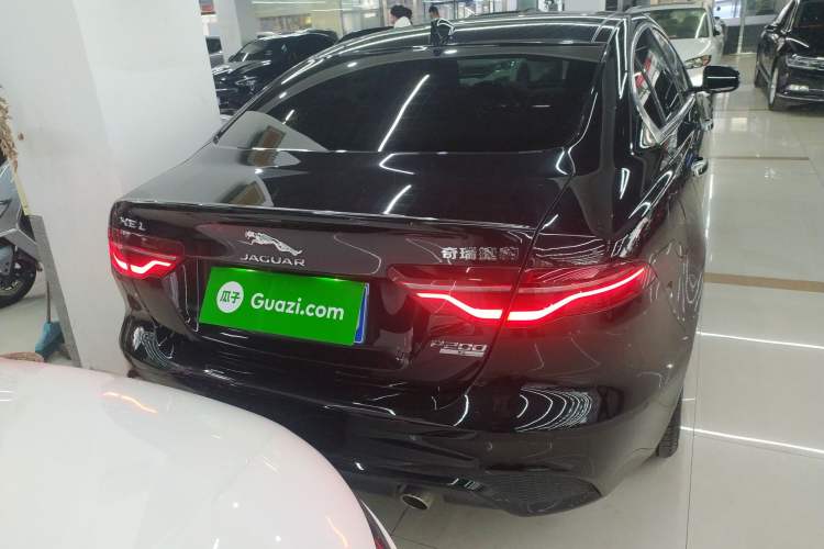 Used Jaguar XEL 2019 2.0T 200 PS Deluxe Edition Rear
