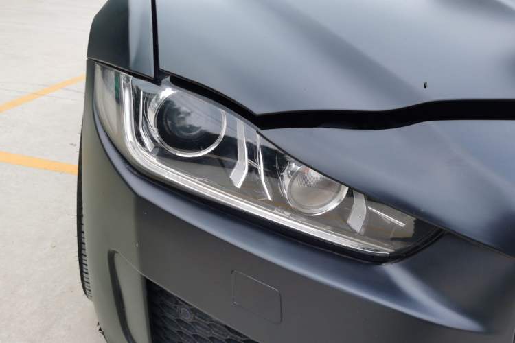 Used Jaguar XEL 2019 2.0T 250 PS Premium Edition Right Front Headlight