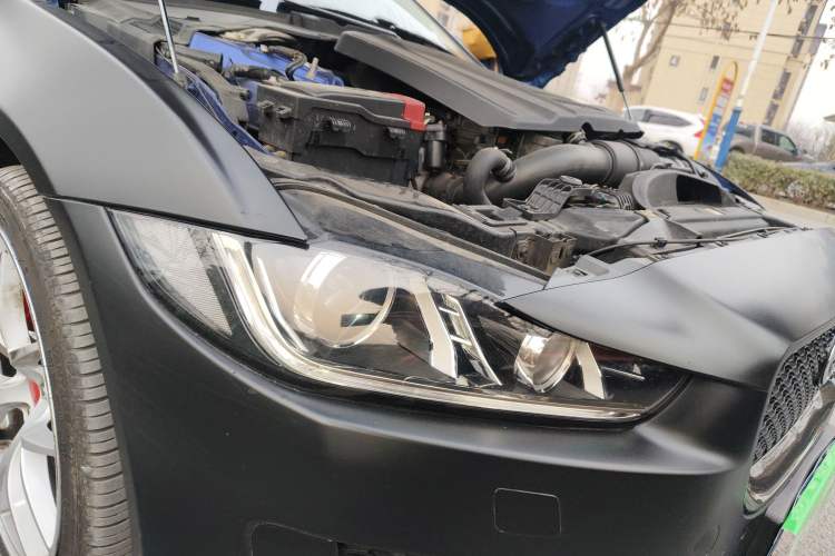 Used Jaguar XEL 2019 2.0T 250 PS Premium Edition Right Front Headlight