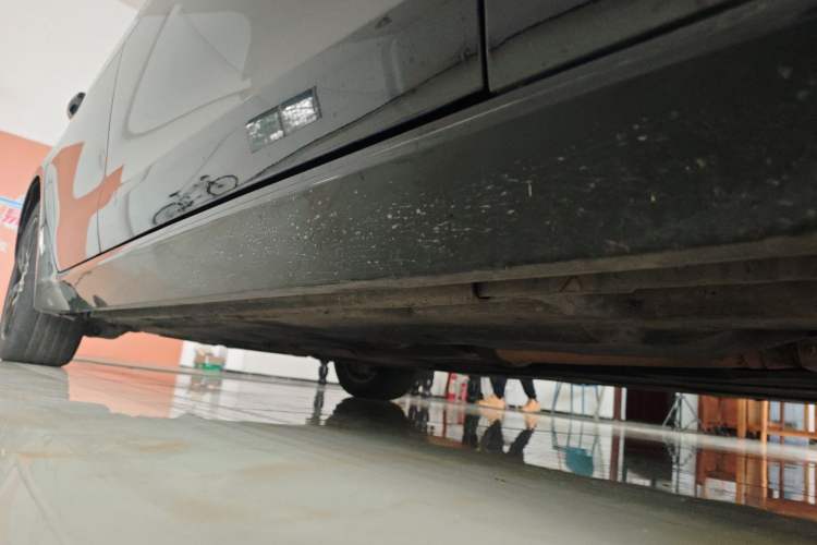 Used Jaguar XEL 2019 2.0T 200 PS Luxury Edition Right Side Sill