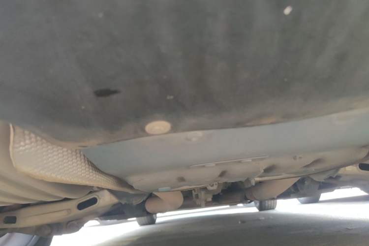 Used Jaguar XEL 2019 2.0T 200 PS Deluxe Edition Chassis Front