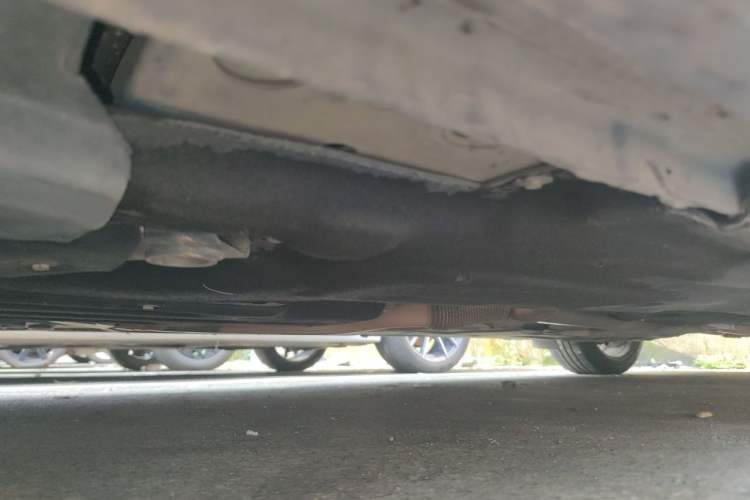 Used Jaguar XEL 2019 2.0T 200 PS Deluxe Edition Chassis Rear Left