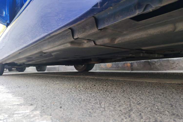Used Jaguar XEL 2019 2.0T 200 PS Deluxe Edition Chassis Rear Left