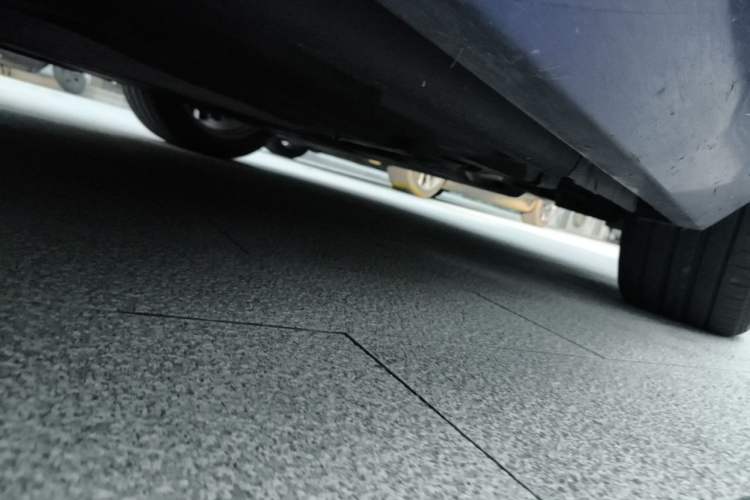 Used Jaguar XEL 2019 2.0T 200 PS Deluxe Edition Chassis Rear Right