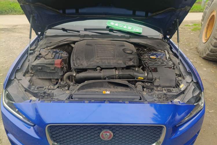 Used Jaguar XEL 2019 2.0T 200 PS Elite Edition Engine Bay