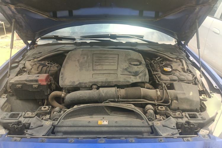 Used Jaguar XEL 2019 2.0T 200 PS Luxury Edition Engine Bay