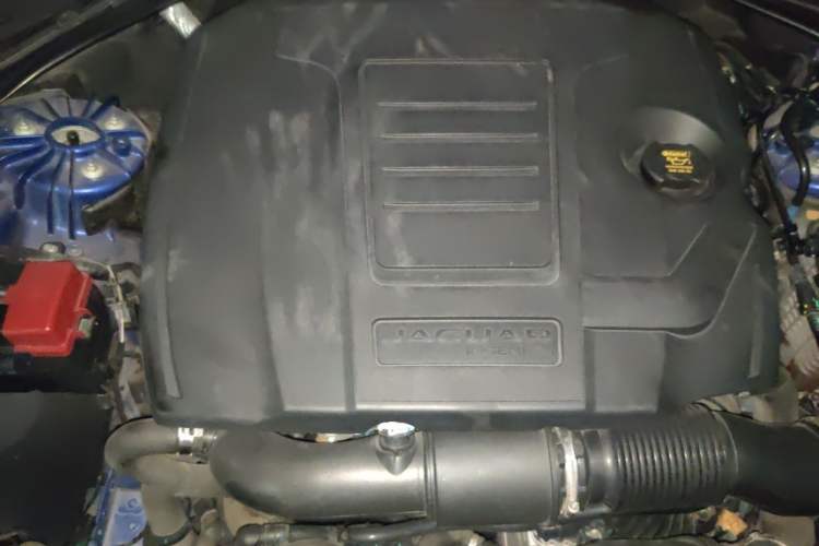 Used Jaguar XEL 2019 2.0T 200 PS Elite Edition Engine Bay