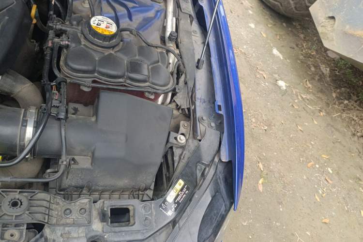 Used Jaguar XEL 2019 2.0T 200 PS Elite Edition Engine Bay Left