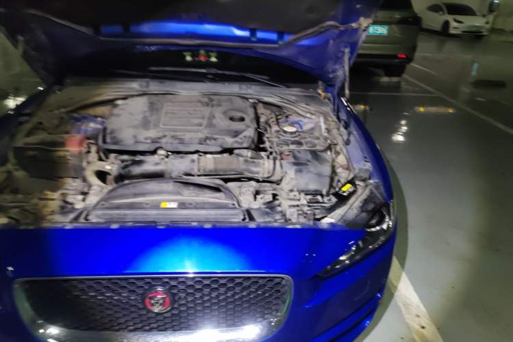 Used Jaguar XEL 2019 2.0T 200 PS Luxury Edition Engine Bay Left