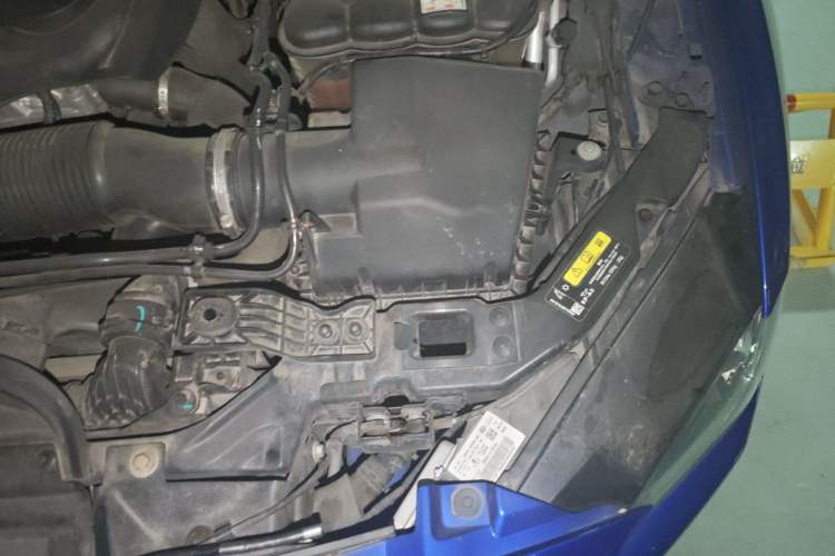 Used Jaguar XEL 2019 2.0T 200 PS Luxury Edition Engine Bay Left