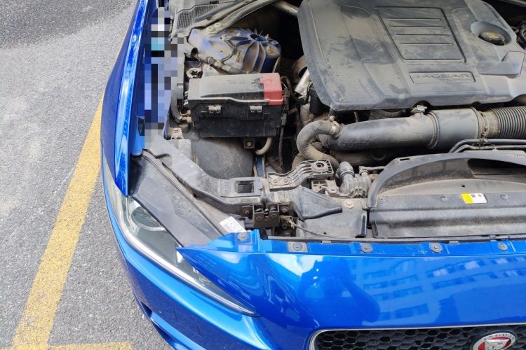Used Jaguar XEL 2019 2.0T 200 PS Elite Edition Engine Bay Right