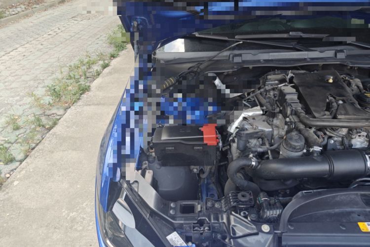 Used Jaguar XEL 2019 2.0T 200 PS Luxury Edition Engine Bay Right
