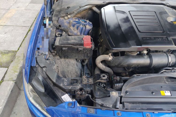 Used Jaguar XEL 2019 2.0T 200 PS Deluxe Edition Engine Bay Right
