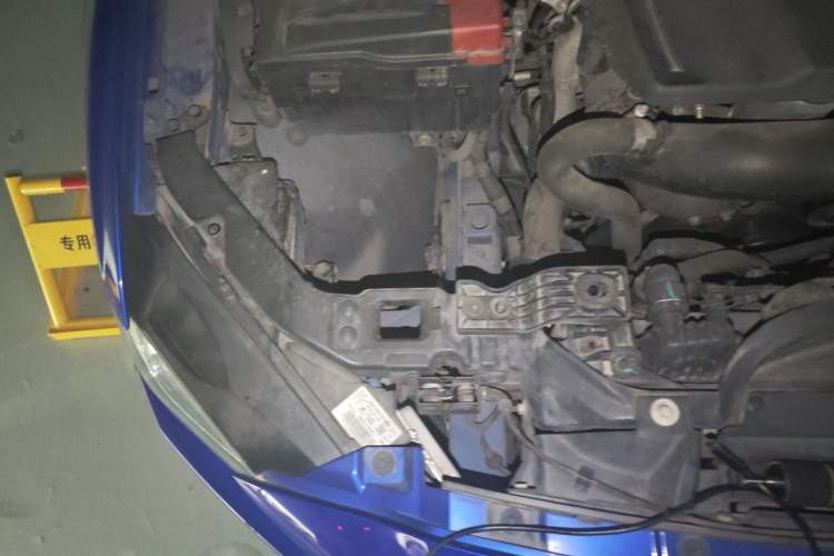 Used Jaguar XEL 2019 2.0T 200 PS Luxury Edition Engine Bay Right
