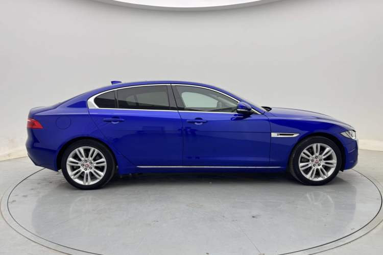 Used Jaguar XEL 2019 2.0T 200 PS Deluxe Edition Exterior 3