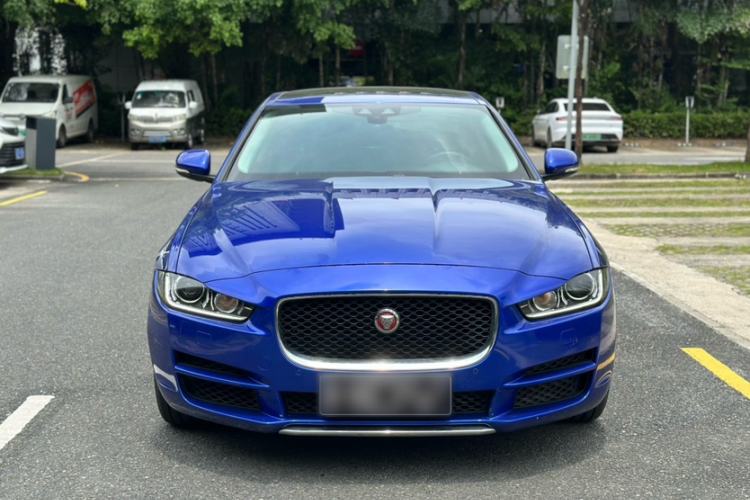 Used Jaguar XEL 2019 2.0T 200 PS Deluxe Edition Exterior 4