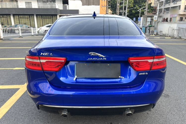 Used Jaguar XEL 2019 2.0T 250 PS Luxury Edition Exterior 4