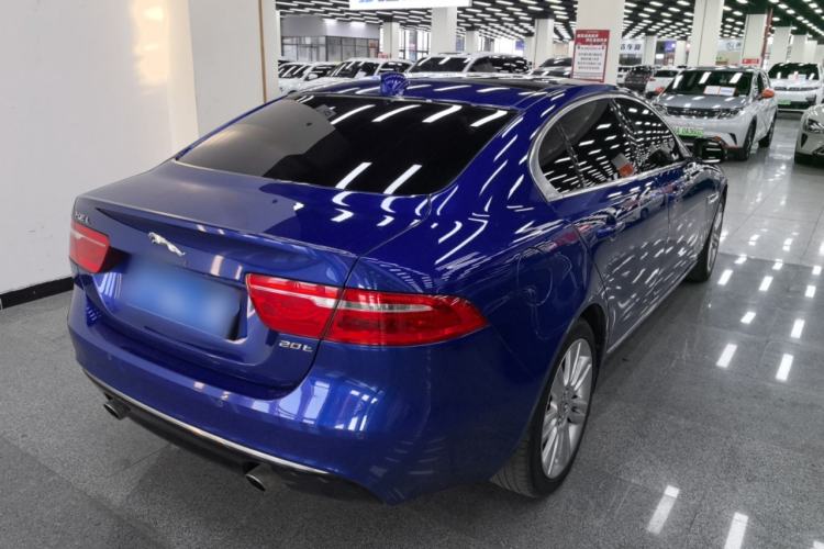 Used Jaguar XEL 2019 2.0T 200 PS Deluxe Edition Exterior 5