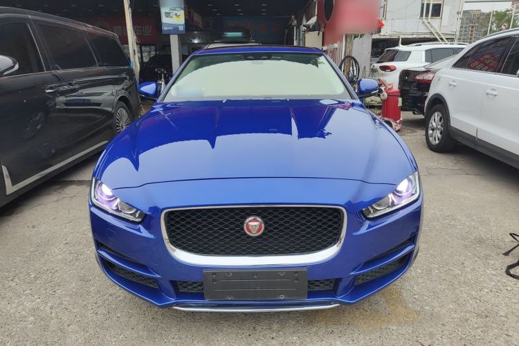 Used Jaguar XEL 2019 2.0T 200 PS Deluxe Edition Front