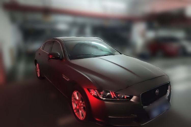 Used Jaguar XEL 2019 2.0T 200 PS Elite Edition Front Right 45 Deg
