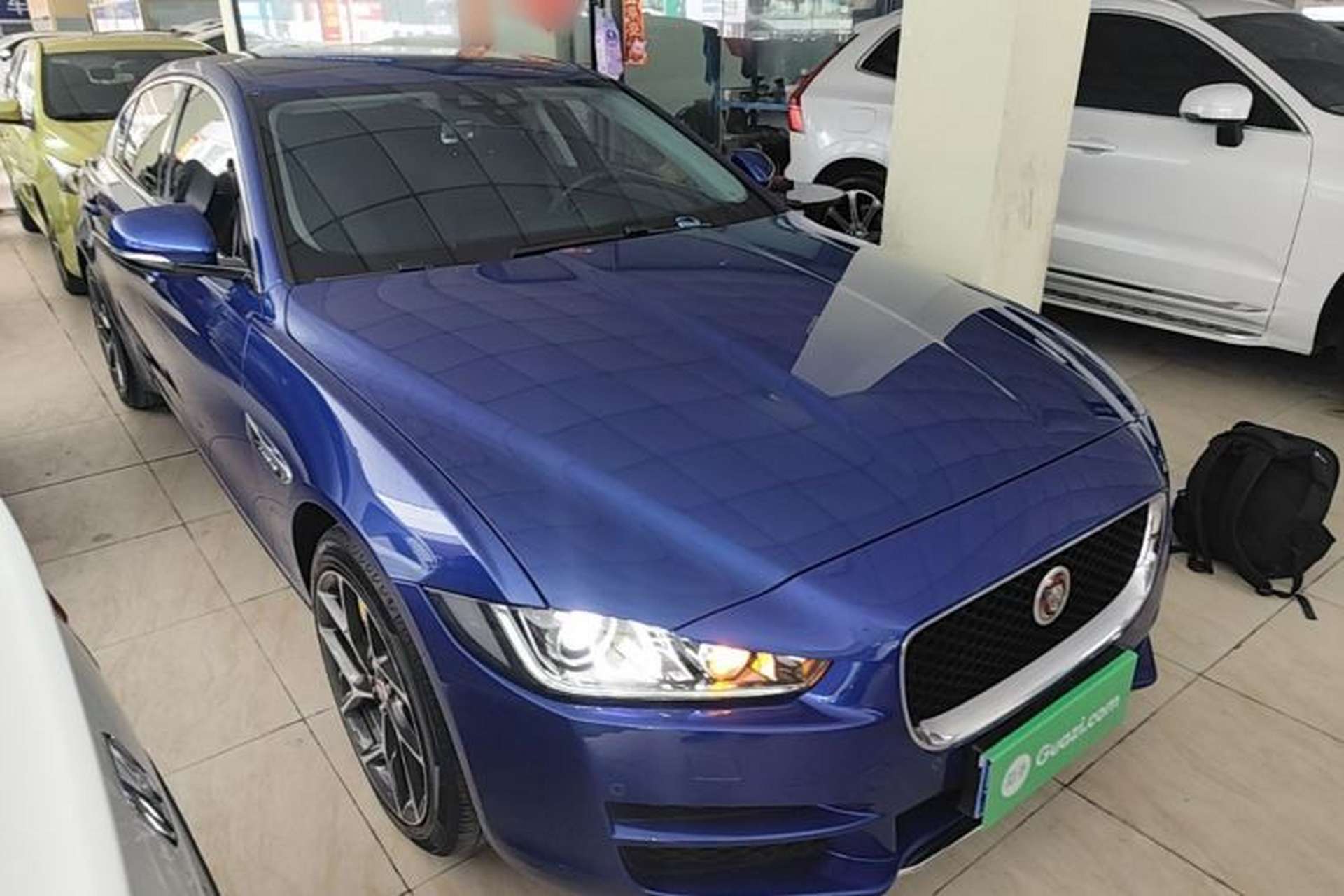 Used Jaguar XEL 2019 2.0T 200 PS Deluxe Edition Front Right 45 Deg