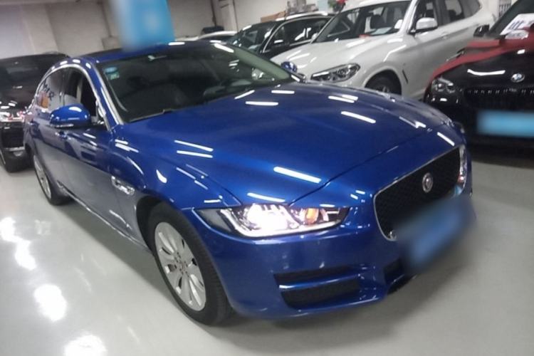 Used Jaguar XEL 2019 2.0T 200 PS Elite Edition Front Right 45 Deg