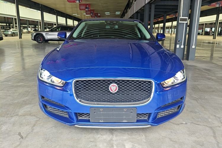 Used Jaguar XEL 2019 2.0T 200 PS Luxury Edition Front