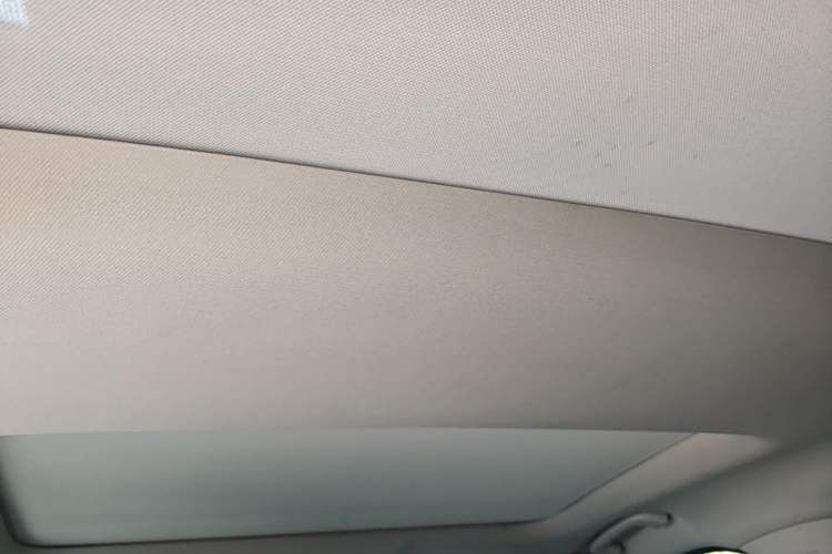 Used Jaguar XEL 2019 2.0T 200 PS Luxury Edition Headliner