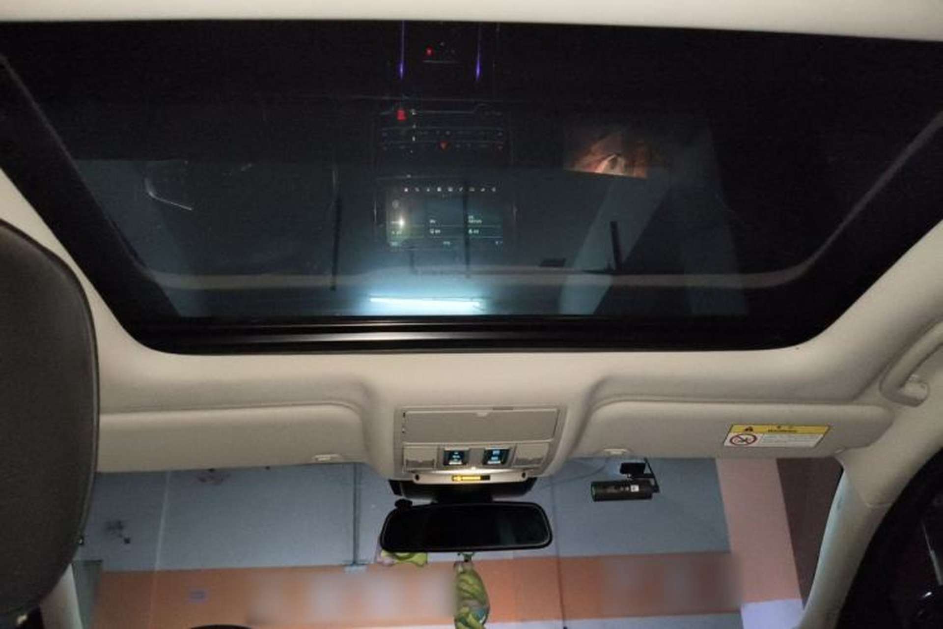 Used Jaguar XEL 2019 2.0T 200 PS Deluxe Edition Headliner